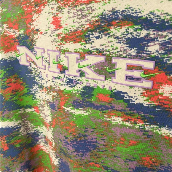Nike Sportswear Oversized Sweatshirt Multicolor. Cropped. Size Small. PTP: 27”. - Picture 5 of 9